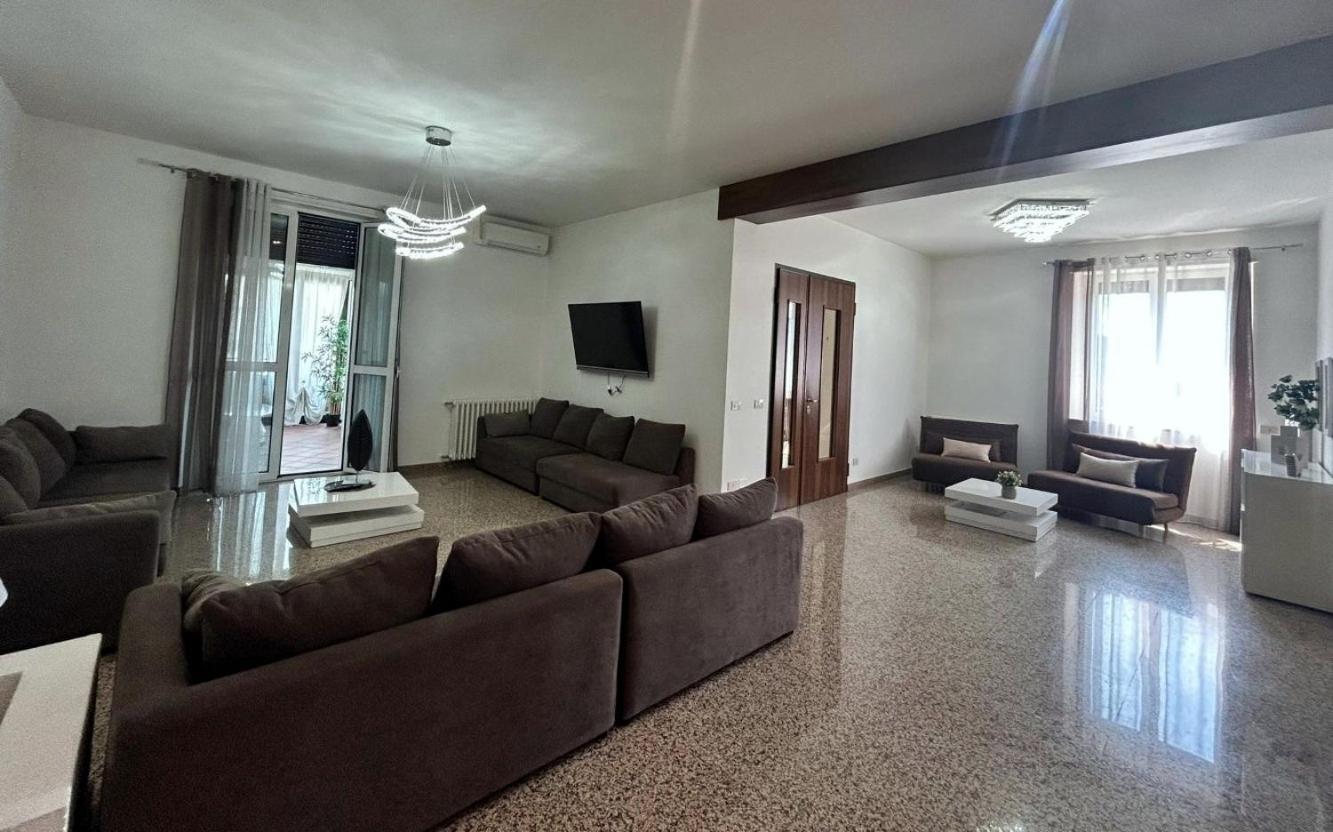Fontana Oasis Apartments Castelnuovo del Garda Habitación foto